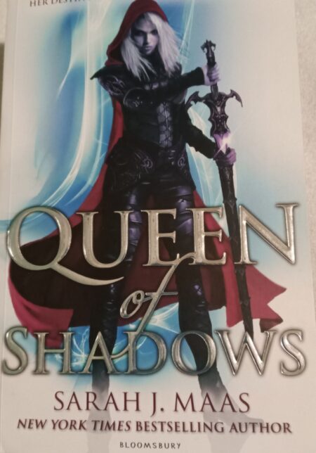 Queen of shadows